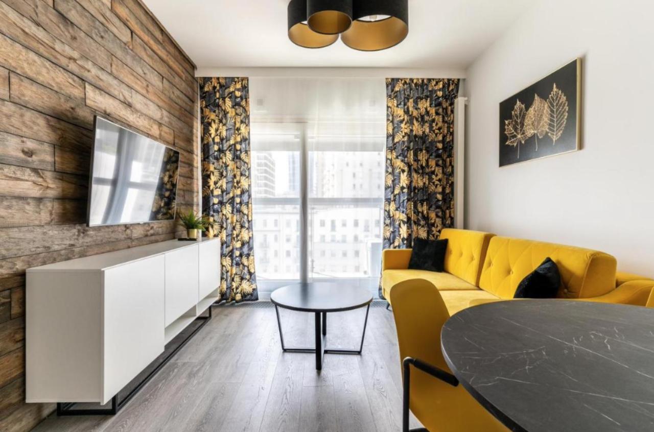 Mennica Residence - City Center - Golden Apartments Варшава Екстериор снимка